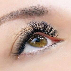 Temporary-eyelash-implants